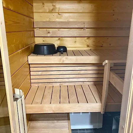 Ferienhaus Pikkuporo F *